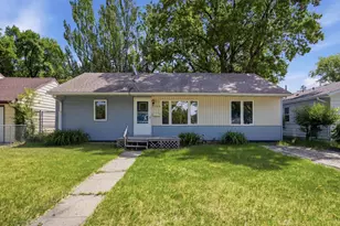 708 19th St N, Moorhead, MN 56560 - Photo 1