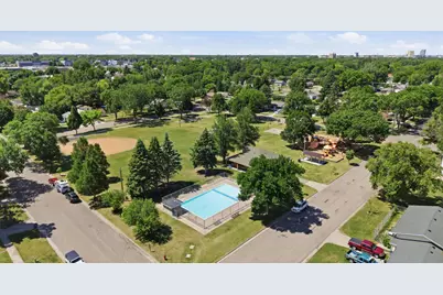 708 19th Street N, Moorhead, MN 56560 - Photo 30