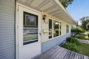708 19th St N, Moorhead, MN 56560 - Photo 4