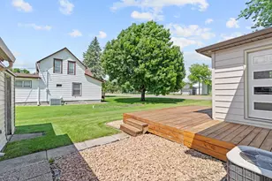 720 Fir Ave, Bird Island, MN 55310 - Photo 6