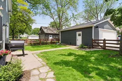 141 7th Avenue N, Hopkins, MN 55343 - Photo 44