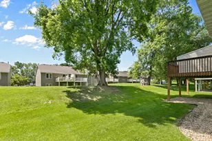 736 86th Ln NW, Coon Rapids, MN 55433 - Photo 10