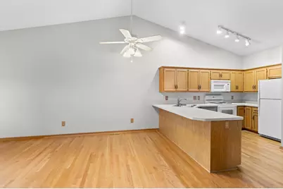 736 86th Lane NW, Coon Rapids, MN 55433 - Photo 4