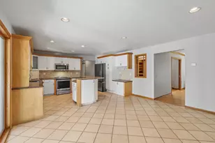 5010 Diane Dr, Minnetonka, MN 55343 - Photo 28