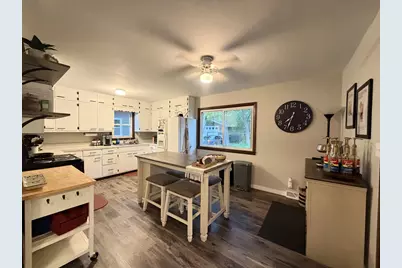 318 N Austin Avenue, Litchfield, MN 55355 - Photo 6