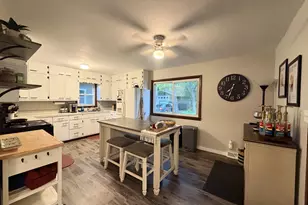 318 N Austin Ave, Litchfield, MN 55355 - Photo 6