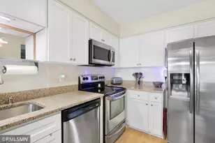 1501 W 140th St, Burnsville, MN 55337 - Photo 12