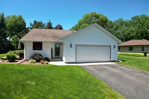 1545 Waterloo Ave, West Saint Paul, MN 55118 - Photo 2