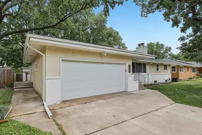 5518 Regent Avenue N, Crystal, MN 55429 - Photo 6
