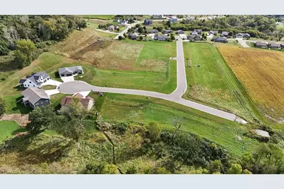 265 Pheasant Run, Rollingstone, MN 55969 - Photo 2