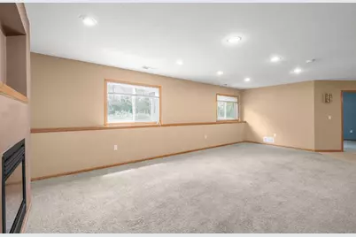 10543 Noble Circle N, Brooklyn Park, MN 55443 - Photo 34
