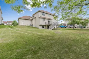 10543 Noble Cir N, Brooklyn Park, MN 55443 - Photo 6