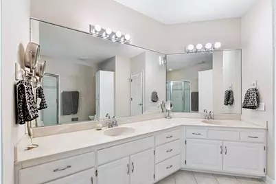 10725 55th Ave N, Plymouth, MN 55442 - Photo 16