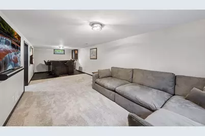 8620 Russell Avenue S, Bloomington, MN 55431 - Photo 22