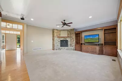 5352 Scenic Oak Drive SW, Rochester, MN 55902 - Photo 8