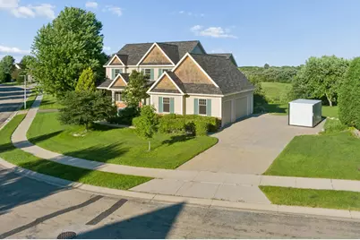 5352 Scenic Oak Drive SW, Rochester, MN 55902 - Photo 2