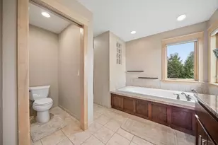 5352 Scenic Oak Dr SW, Rochester, MN 55902 - Photo 40