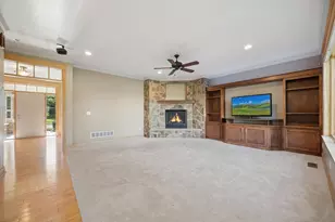 5352 Scenic Oak Dr SW, Rochester, MN 55902 - Photo 8