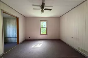 217 W Oak St, Osakis, MN 56360 - Photo 16