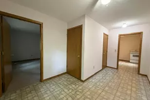 217 W Oak St, Osakis, MN 56360 - Photo 8