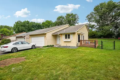 5595 Albert Street, Shoreview, MN 55126 - Photo 2