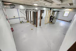 715 Commercial Ave N, Sandstone, MN 55072 - Photo 10