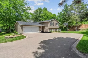 1180 Lake Lucy Rd, Chanhassen, MN 55317 - Photo 2