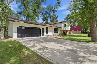 250 School Ave, Brooten, MN 56316 - Photo 2