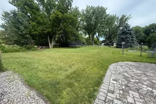 103 Northwood Dr, Redwood Falls, MN 56283 - Photo 10