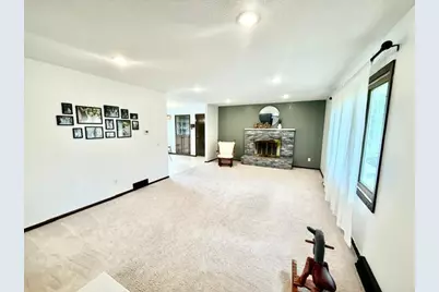 103 Northwood Drive, Redwood Falls, MN 56283 - Photo 12