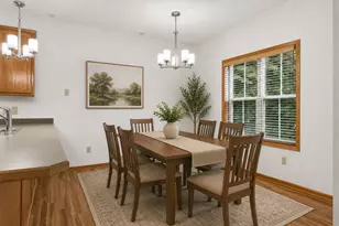 7582 6th St N, Oakdale, MN 55128 - Photo 4