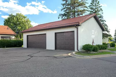 1048 109th Avenue NE, Blaine, MN 55434 - Photo 2