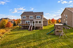 9684 7th St N, Lake Elmo, MN 55042 - Photo 2