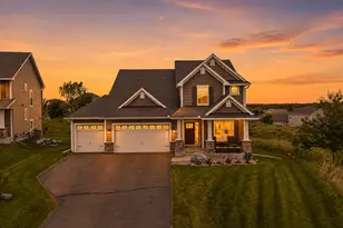 9684 7th St N, Lake Elmo, MN 55042 - Photo 1