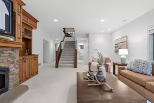 2700 Ashbourne Rd, Minnetonka, MN 55391 - Photo 46
