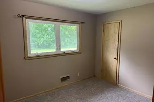 435 W Ottawa St, Le Center, MN 56057 - Photo 14