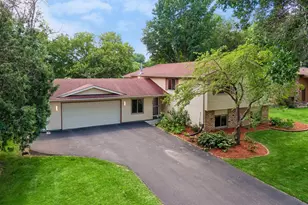 6527 Meadowlark Ln N, Maple Grove, MN 55369 - Photo 2