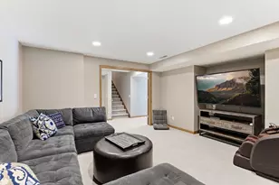 6511 Belmore Ln, Edina, MN 55343 - Photo 56