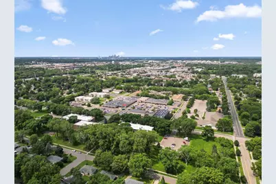 2800 Hamline Avenue N #216, Roseville, MN 55113 - Photo 26