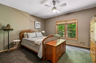 6656 Pointe Lake Lucy, Chanhassen, MN 55317 - Photo 38