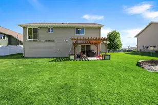 2575 Stony Creek Dr, Owatonna, MN 55060 - Photo 38