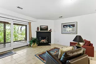 562 Deer Ridge Ln S, Maplewood, MN 55119 - Photo 28