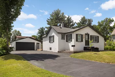 2618 South Avenue E, North Saint Paul, MN 55109 - Photo 2