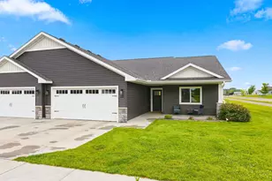 1581 Keanan Ln, Altoona, WI 54720 - Photo 2