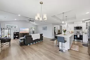 1581 Keanan Ln, Altoona, WI 54720 - Photo 6