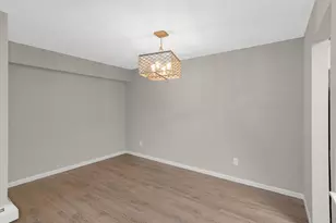 3440 Golfview Dr, Eagan, MN 55123 - Photo 8