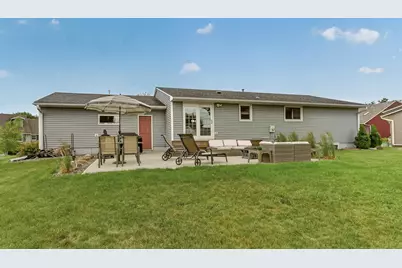 811 3rd Avenue SE, Stewartville, MN 55976 - Photo 2