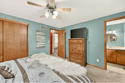 811 3rd Avenue SE, Stewartville, MN 55976 - Photo 14