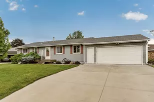 811 3rd Ave SE, Stewartville, MN 55976 - Photo 1