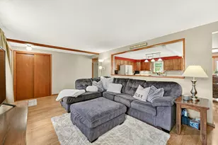 811 3rd Ave SE, Stewartville, MN 55976 - Photo 6